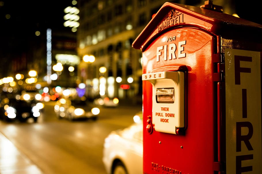 red Fire warning, fire box, chicago, night, city, street, urban Scene HD wallpaper
