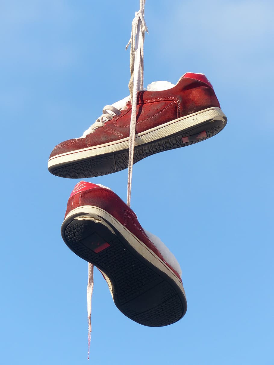 shoes, depend, leash, sky, beautiful, art, red, sneakers, shoelaces HD wallpaper