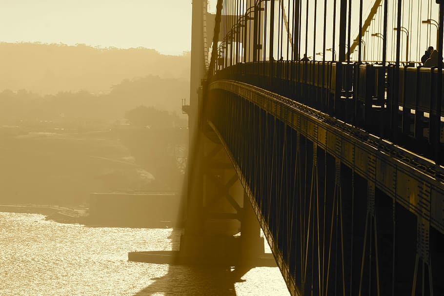 Golden Gate Bridge, black steel bridge, sunlight, river, water HD wallpaper