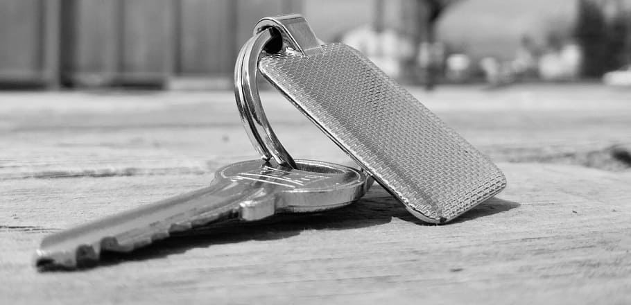grayscale photo of grey key, Keychain, Metal, Shiny, colorless, HD wallpaper
