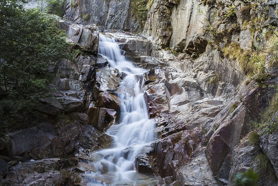 waterfalls below rock mountain, mountain stream, gotthard, pfaffensprung HD wallpaper