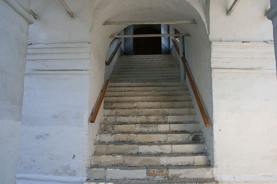 staircase, steps, headrailings, white wall, building, architecture HD wallpaper