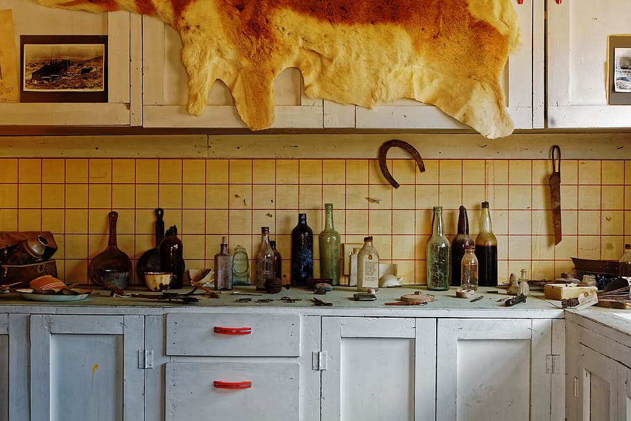inside, home, ghost town, berlin, nevada, america, usa, travel HD wallpaper