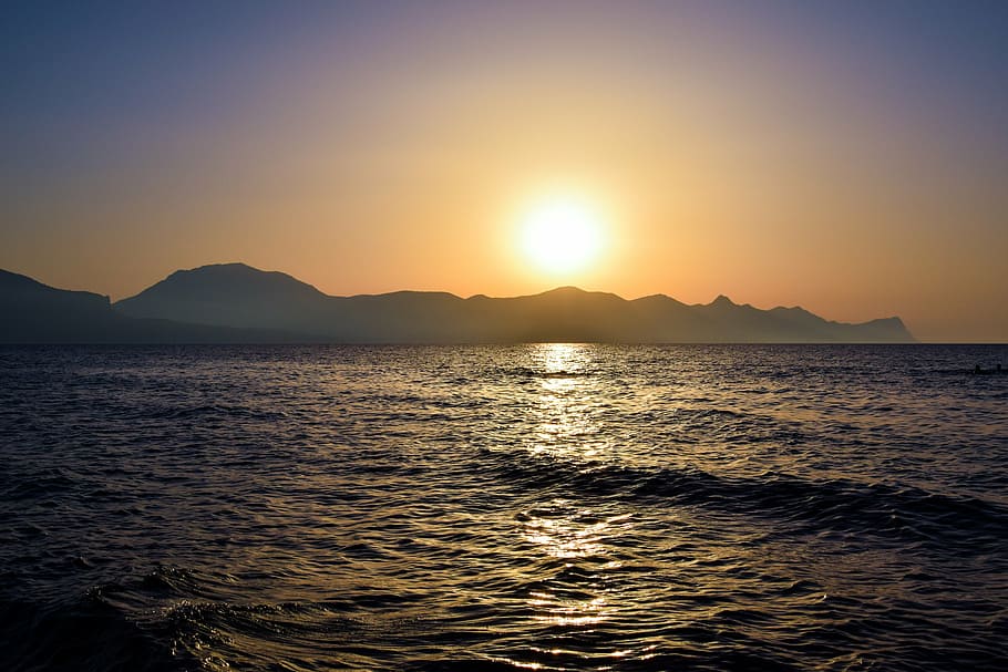 sun over horizon, sunset, sky, abendstimmung, mountains, sonnenunetrgang HD wallpaper