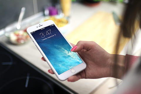 person, woman, hand, space, apple, digital, iphone 6, kitchen HD wallpaper