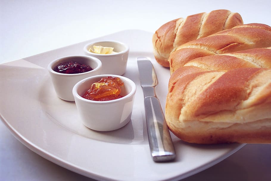 bread on plate, breakfast, roll, jam, butter, sweet, food and drink HD wallpaper