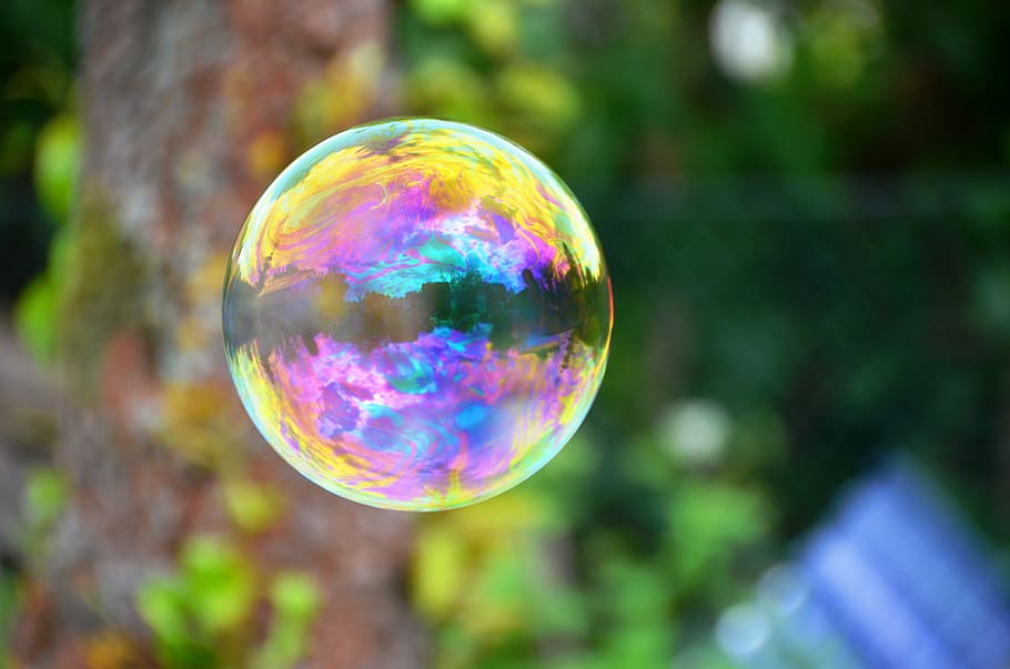 HD wallpaper: bubble shallow focus photography, soap bubble, floats ...