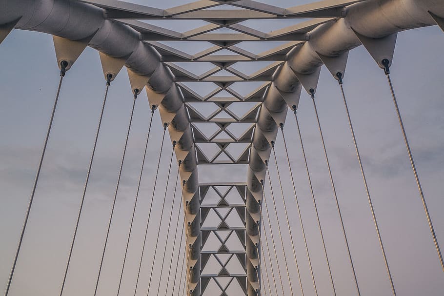 bridge, architecture, steel, wire, futuristic, infrastructure HD wallpaper