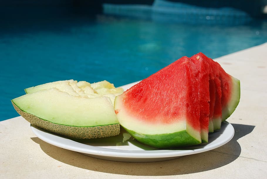 water melon on white plate, watermelon, fruit, pool, food and drink, HD wallpaper