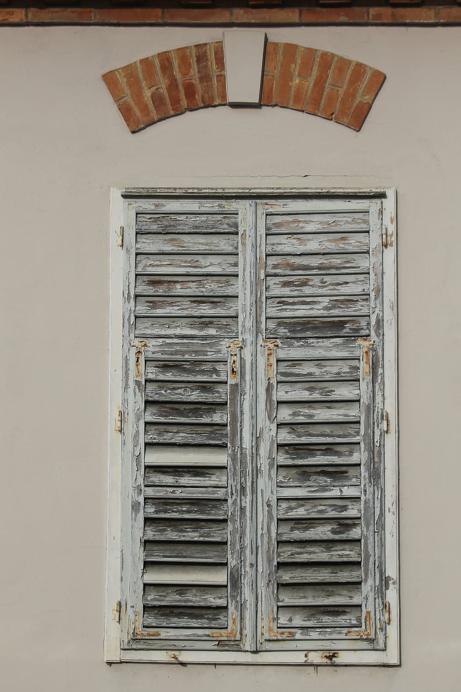 window, window bars, eyebrows, no people, architecture, shutter HD wallpaper