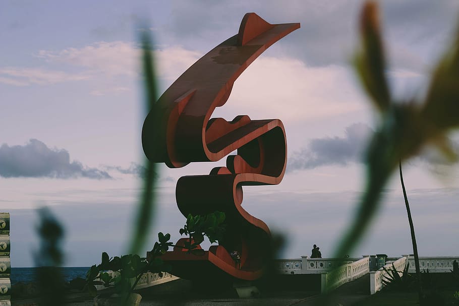 red abstract monument, art, sculpture, sky, clouds, plants HD wallpaper