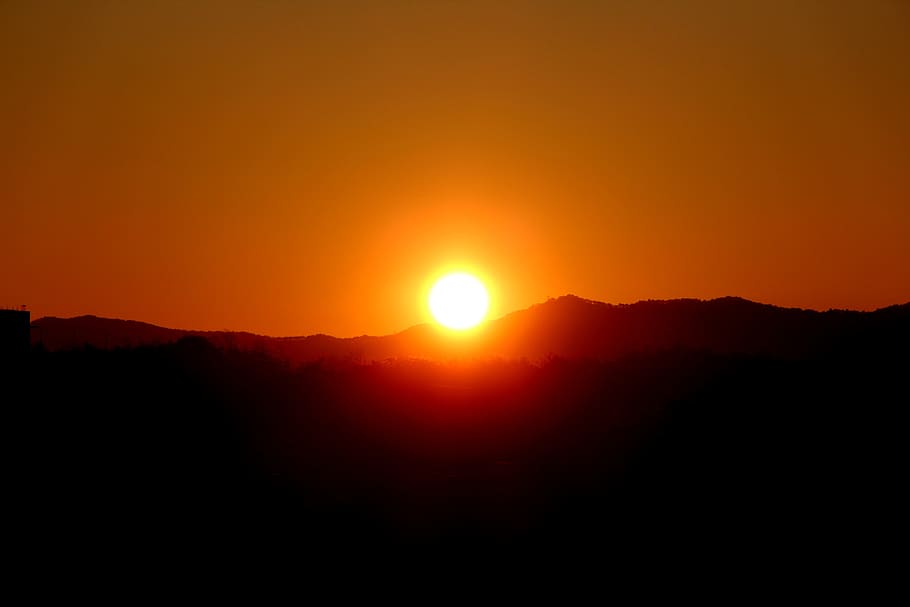 panoramic photo of sun during golden hour, sunrise, sky, solar HD wallpaper