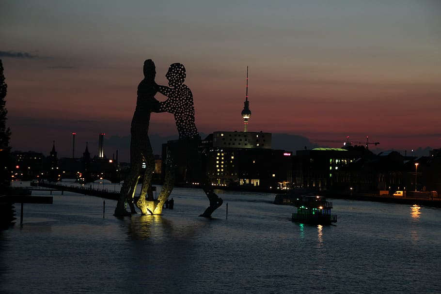 berlin, molecule men, spree, treptow, abendstimmung, sunset HD wallpaper