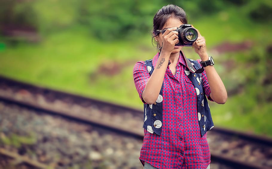 woman taking photo in selective focus photography, In love with my camera, HD wallpaper