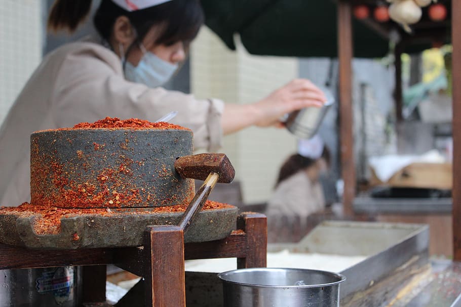 traditional stone, chili powder, manual, focus on foreground, HD wallpaper