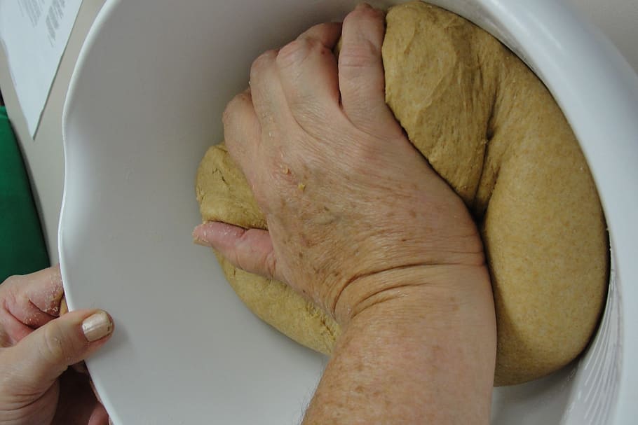 Bread, Knead, Dough, Bake, Homemade, handmade, preparation HD wallpaper