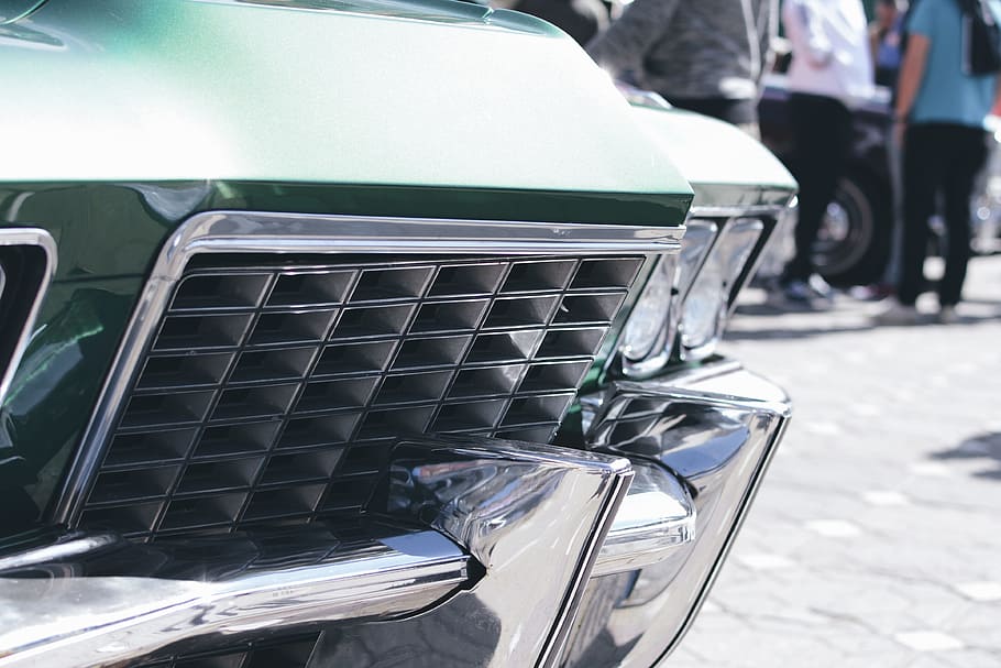 Green and Silver Car Grille in Tilt Shift Lens, automobile, bumper HD wallpaper