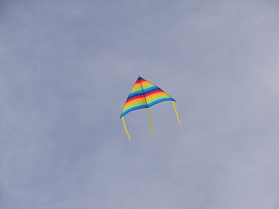 Image of Happy Makar Sankranti - tilgul, patang or kite with haldi  kumkum-DE286422-Picxy