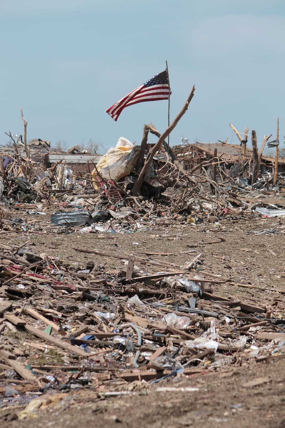 moore, oklahoma, tornado, disaster, ruin, natural disaster HD wallpaper