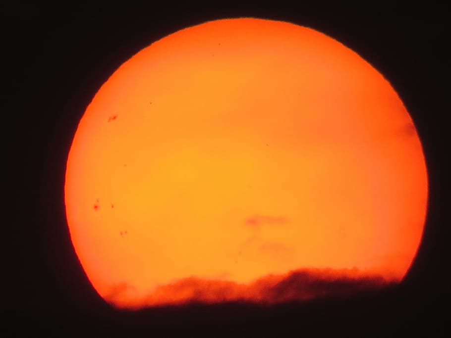 round orange moon, sun, sunset, abendstimmung, yellow, glow HD wallpaper