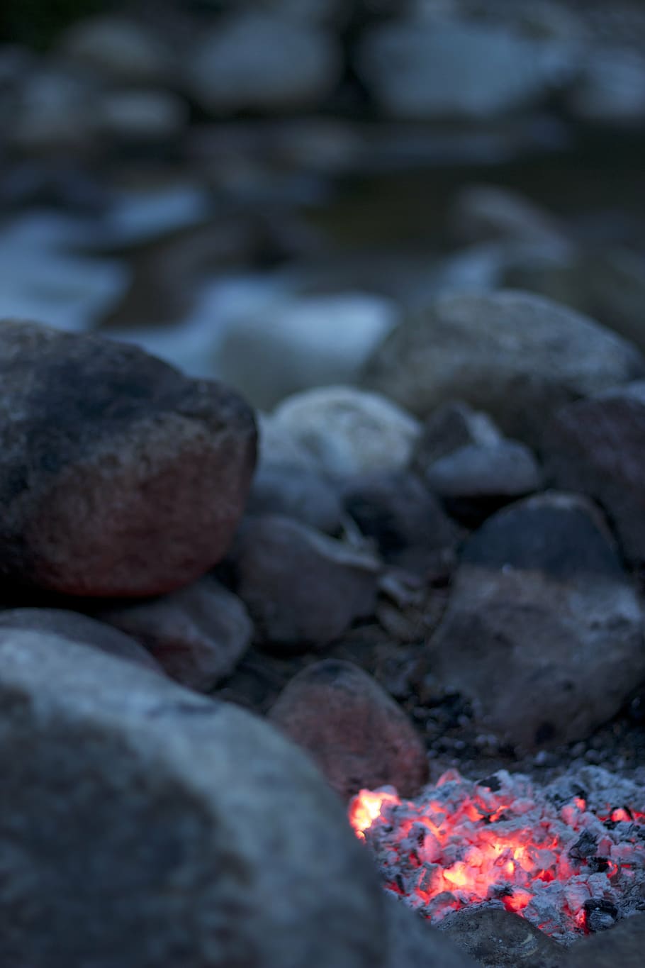 campfire, camping, coals, embers, smolder, smoulder, burning HD wallpaper