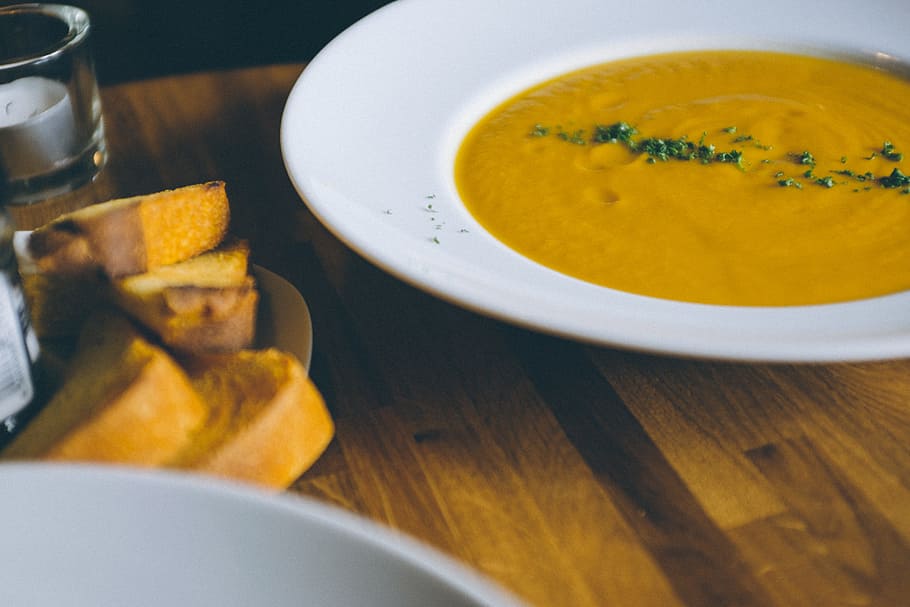 Delicious creamy soup, food, plate, meal, healthy Eating, crockery HD wallpaper