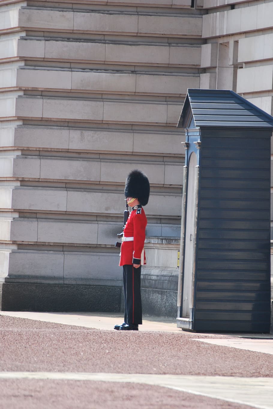Guard, Buckingham, Palace, royal, one person, building exterior HD wallpaper