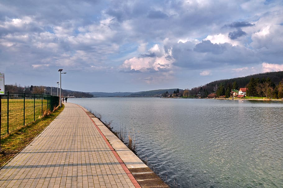 spring, walking path, lakeside, nature, sky, cloud - sky, water HD wallpaper