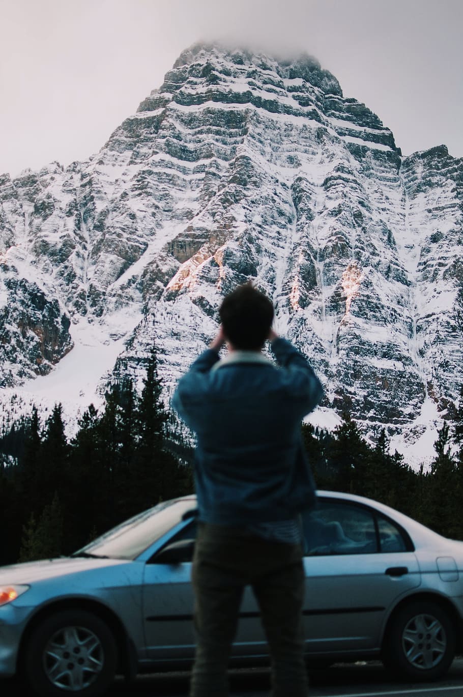 people, man, alone, guy, back, car, vehicle, travel, mountain HD wallpaper