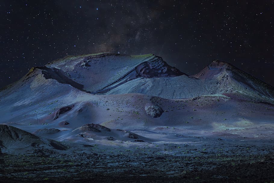 snow mount across the sky full of stars painting, landscape HD wallpaper