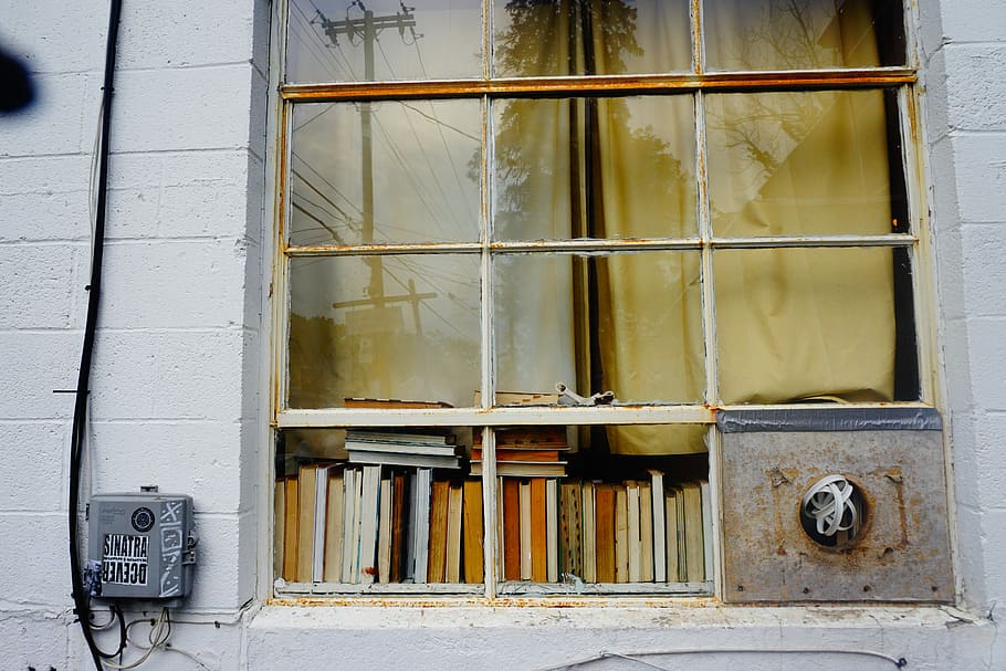 close-up photo of window, curtain beside window, books, white wall HD wallpaper