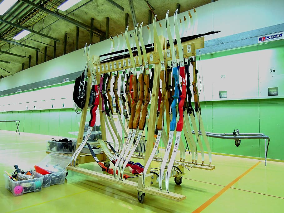 archery, strings, rack, hanging, indoors, no people, large group of objects HD wallpaper