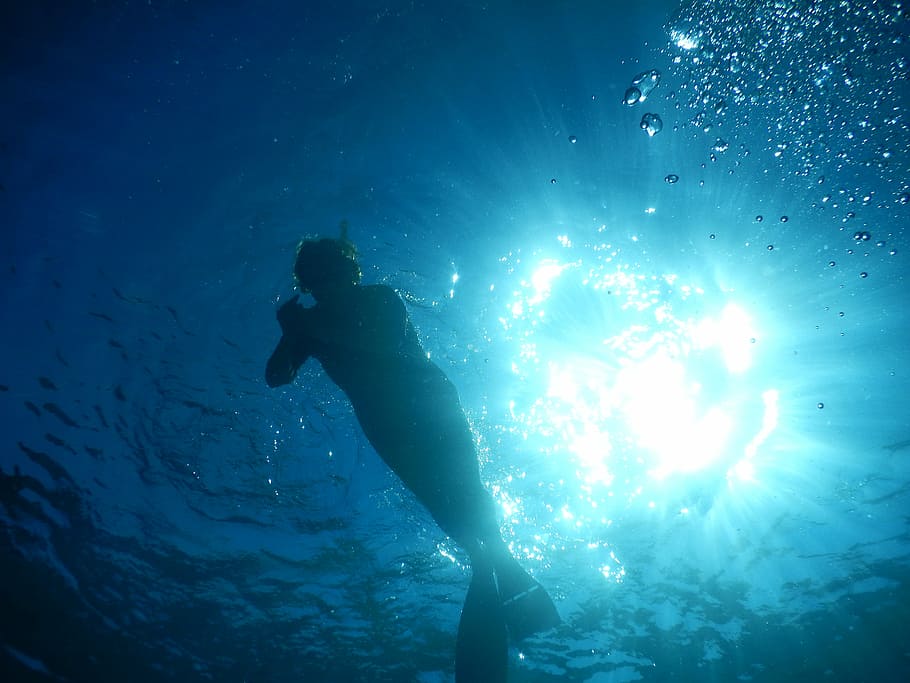 sea, light, holidays, sub, snorkeling, diver, adventure, underwater HD wallpaper
