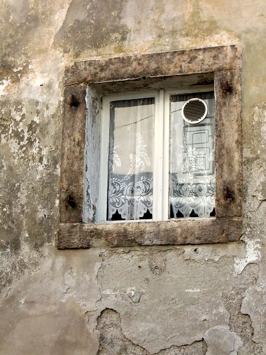 window, old, old window, facade, historically, weathered, wood HD wallpaper