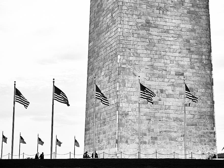 architecture, brick wall, city, flag, flag poles, dom, landmark HD wallpaper
