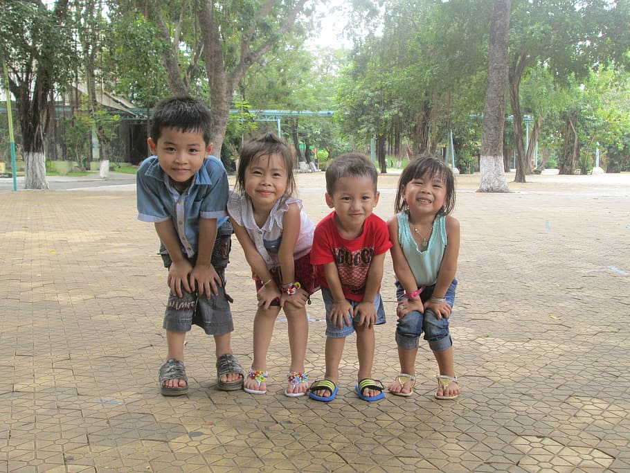 children, little, cute, nice, outdoors, boys, people, smiling HD wallpaper