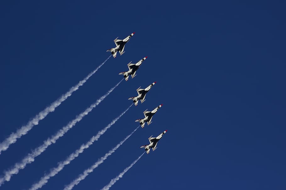 low angle photography of five plane formations under the sky during daytime, HD wallpaper