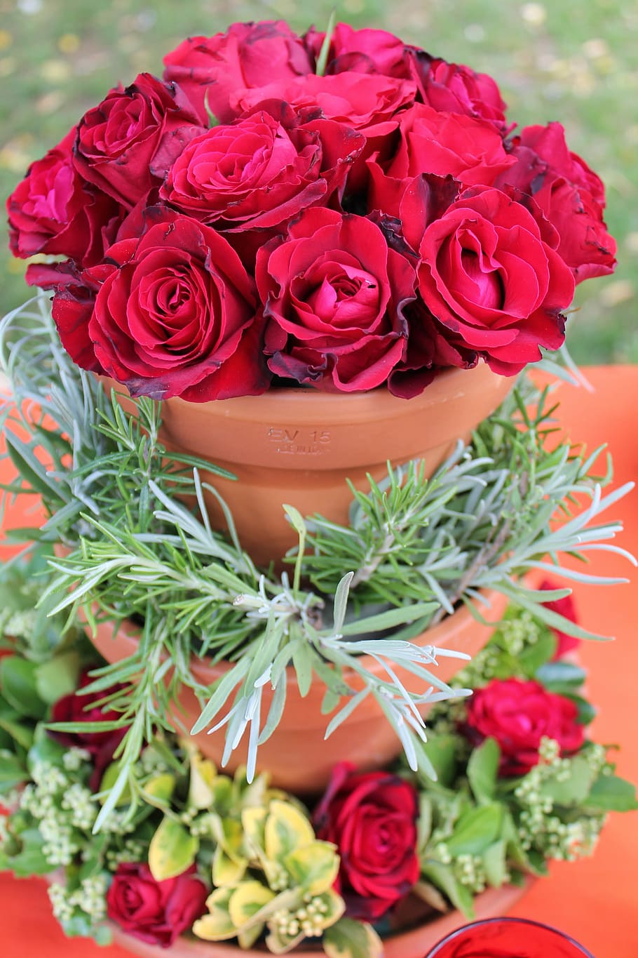 centerpiece, flowers, compositions, bouquet, rose - Flower HD wallpaper