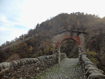 bridge, stone, ancient, stone bridge, river, mountain, arc HD wallpaper