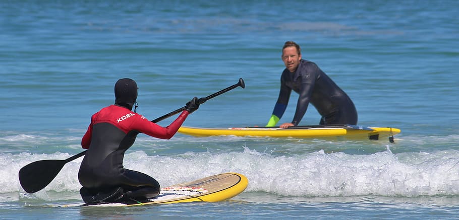 surf, man, sea, beach, surfboard, sport, water, men, two people HD wallpaper