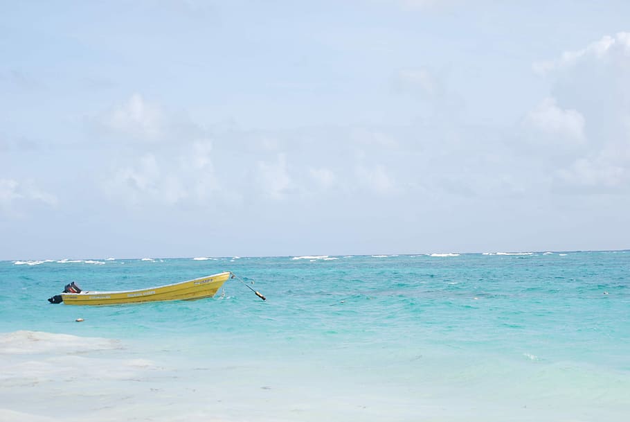yellow boat on body of water photo, yellow jon boat in body of water HD wallpaper