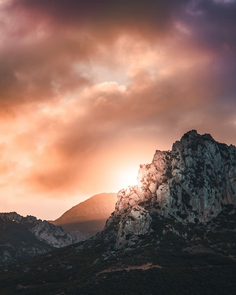Top of the Mountain, gray mountains, shine, light, sun, sunlight HD wallpaper