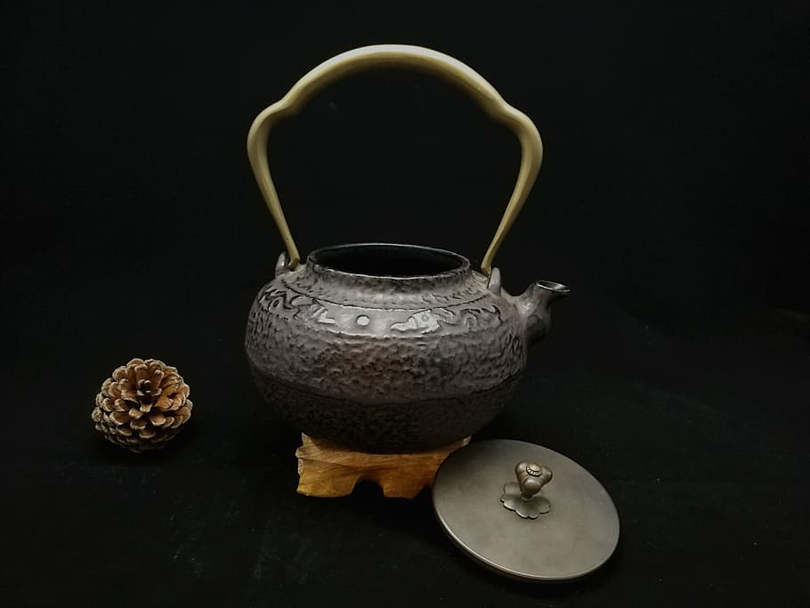 iron kettle, tea, classic, studio shot, black background, indoors HD wallpaper