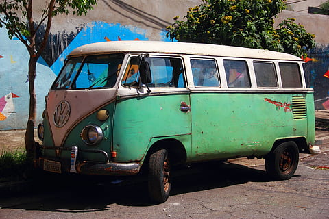 photograph of vintage green Volkswagen van, car, oldtimer, bmw HD wallpaper