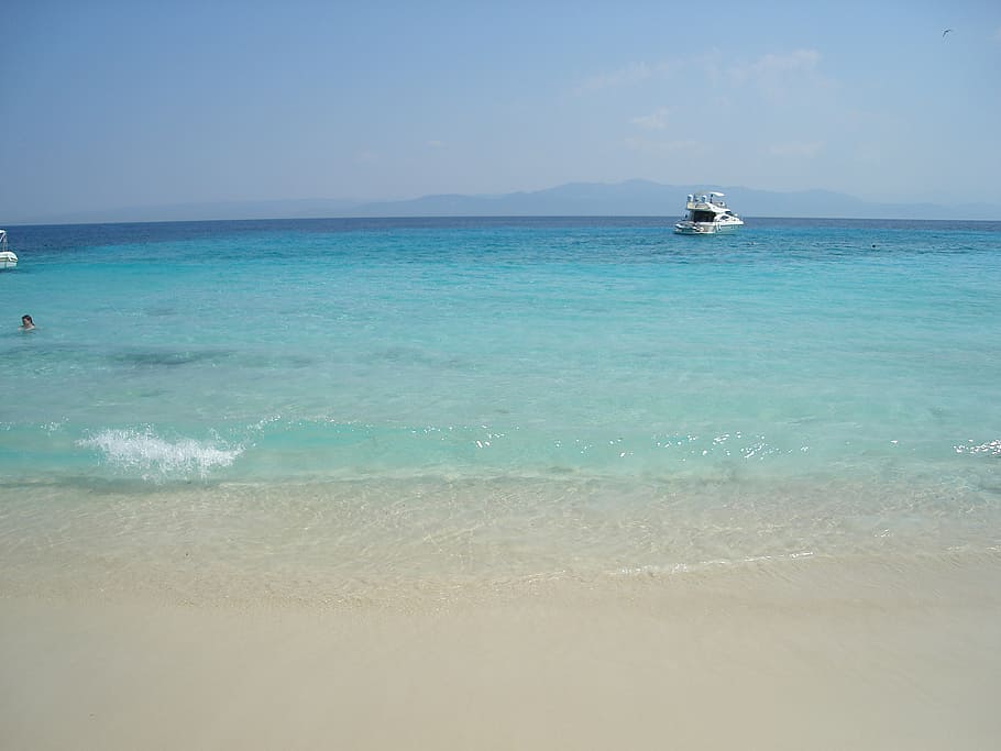 ship near shore, crystal, sea, beach, summer, antipaxoi, greece HD wallpaper