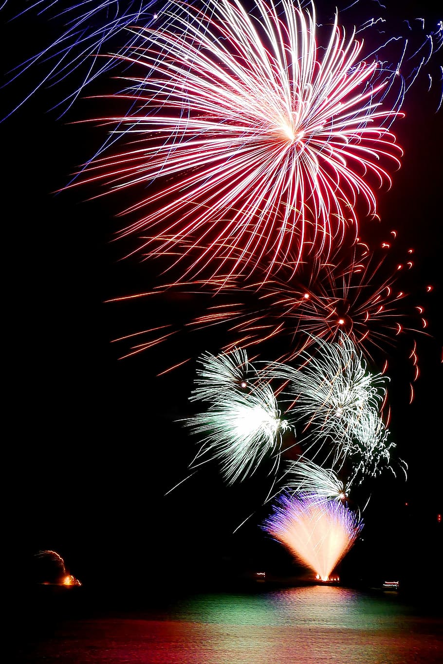 Fireworks, Night, Bonfire Night, firework display, celebration HD wallpaper