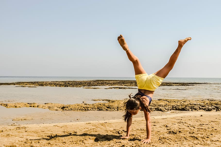 woman doing hand stand, Girl, Fitness, Beach, Healthy, summer, HD wallpaper