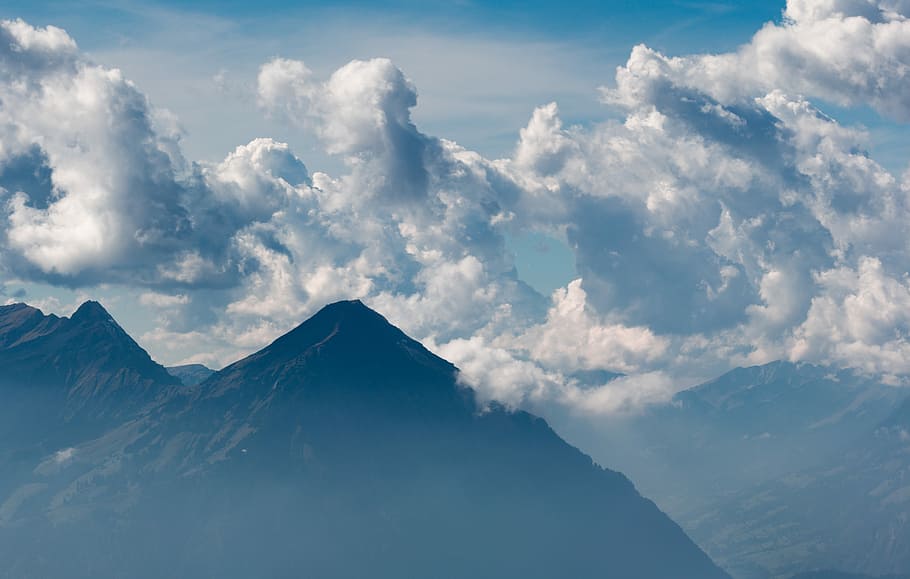 mountain landscape with clouds during daytime, photo of mountain with clouds HD wallpaper