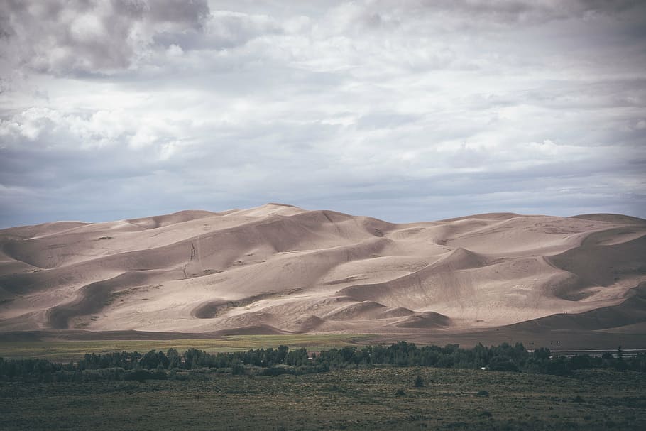 brown desert in front of green grass field, nature, landscape HD wallpaper