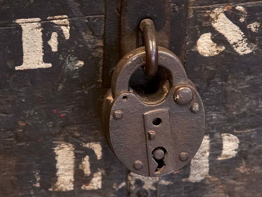 Padlock, Castle, Closed, Brown, Metal, key hole, close-up, shadow HD wallpaper